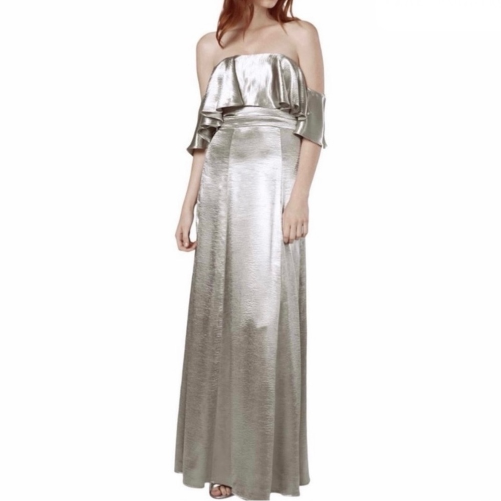 NEW FAME AND PARTNERS SILVER METALLIC RUFFLE GOWN